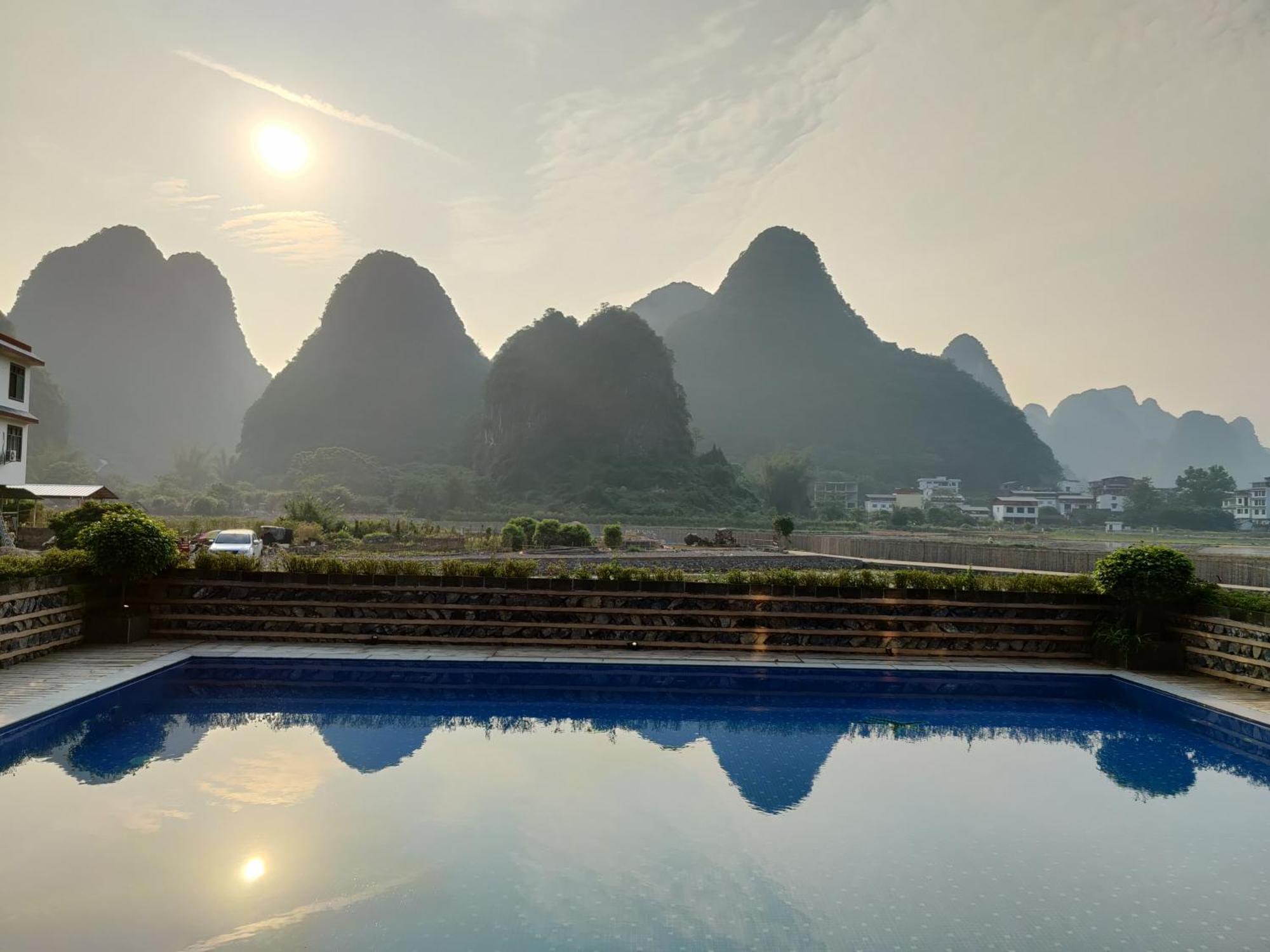 Yangshuo Tea Cozy--One Way Free Pick Up From Airport Or Ts 4 Nights ξενώνας Εξωτερικό φωτογραφία